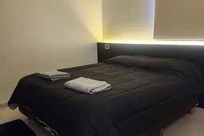 Image de Hermoso y acogedor departamento en excelente ubicaciĂłn en Mendoza