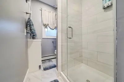 Image de 3-bedroom apartment in lovely Elizabeth with WiFi, Ac