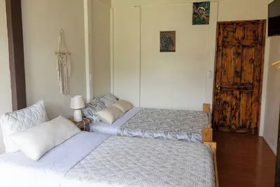 Image de Just 10 minutes from the majestic Rio Celeste Waterfall, pet friendly.