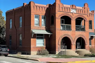 Image de Historic Townhouse on F St in Downtown Salida