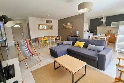 Image de Jolie villa à 500m du Bassin et de la plage