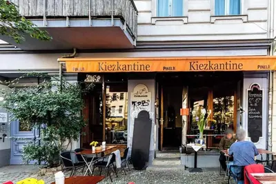 Image de A Tranquil Oasis in the Heart of Berlin