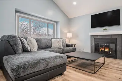 Image de 4br Home With Dedicated Workspace & Wi-Fi