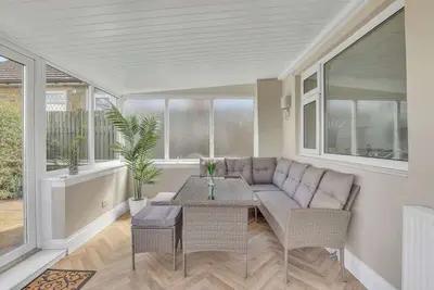 Image de Cozy 2 Bedroom Cottage