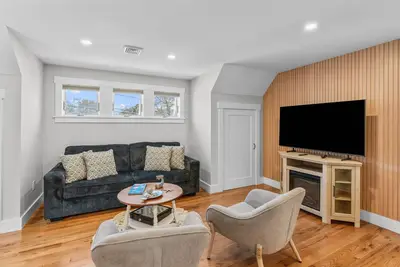 Image de Cozy Hyannis Retreat: Patio, Beach & Shops!