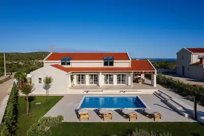 Image de Luxurious Villa Cypress Estate with panoramic view!
