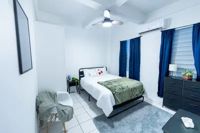 Image de 2-bedroom apartment in San Juan with WiFi, Ac