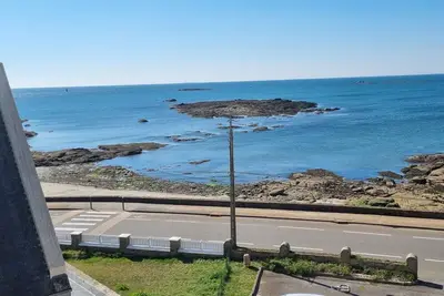 Image de Très Bel Appartement rénové vue mer latérale sur la Corniche à Concarneau