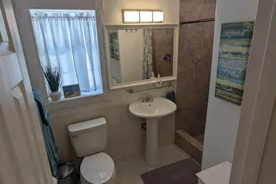Image de Charming 1-Bedroom Villa - Beach Access and Boat Docks
