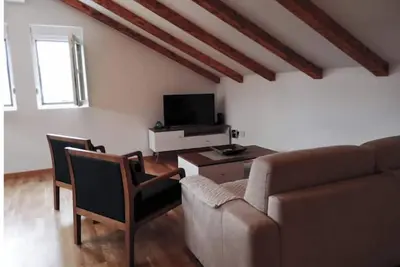 Image de Sunny apartment with sea view, city center