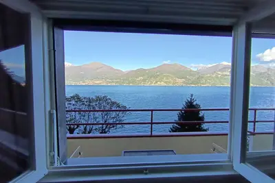 Image de The Balcony on the Lake - Close to Center and ferries with Parking