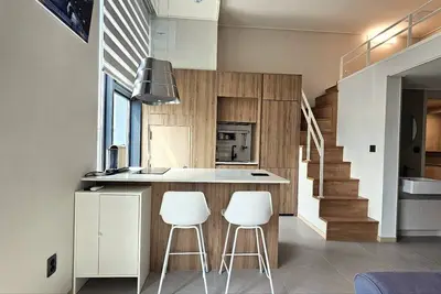 Image de Euljiro, All-built-in Loft Apartment, High City View