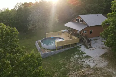 Image de Buffalo River Rocky Ridge Cabin- Pool and Hot Tub