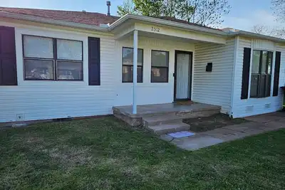 Image de Less than 5 mins from Fort Sill - Sleeps 8