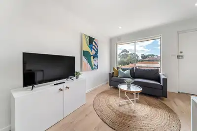 Image de $100 per night fully furnished