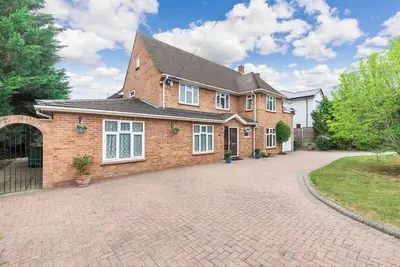Image de Pet Friendly - 11 Guests - 6 Beds - Bbq - Parking