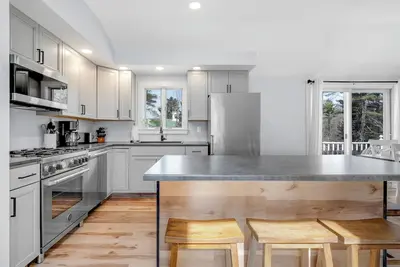 Image de Broad Street 4 | Spruce Apartment