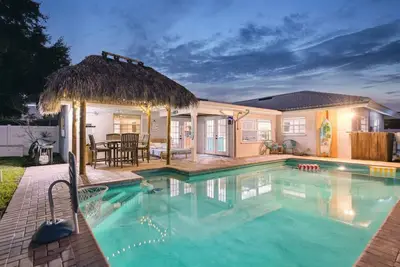 Image de New Remodel-Private Pool- Elegant Coastal Chic-15