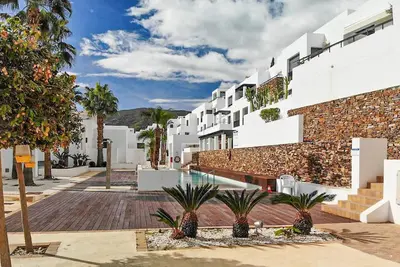 Image de Magnifique appartement de 3 chambres à.