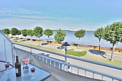 Vacation apartment/apartment for 4 guests with 68m² in Laboe (294535)