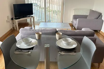 Image de Spacious Southend Apartment | Perfect for Families & Friends