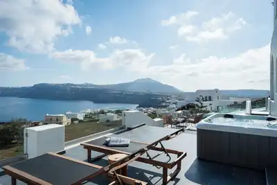 Image de Sea View Villa with Private Hot Tub and Pool in peacefull Akrotiri