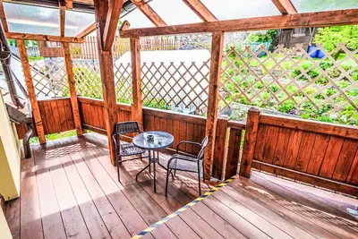 Image de Joli appartement pour 5 personnes avec Wifi, patio, animaux admis et parking