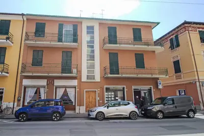 Image de Bel appartement pour 4 personnes avec climatisation, Tv et patio