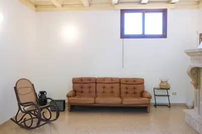 Image de Room 10 min from the sea | BnB in the middle of greenery