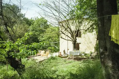 Image de Terre libre 1&2, maison de campagne avec son cabanon, rivière, piscine hors sol
