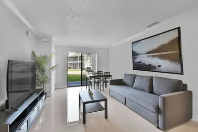 Image de Cozy Marina Getaway | Pool + Bbq | 2 Beds