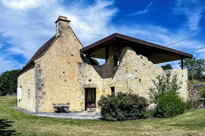 Image de Maison historique rénovée tout confort au calme (Périgord)