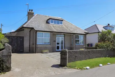 Image de 3 chambres à coucher à Tudweiliog
