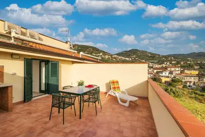 Image de Two-room apartment in Capo d'Orlando, large private and panoramic terrace, 450 m from the sea