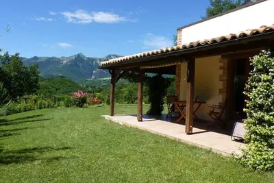 Image de Spacious, stylish apartment with stunning views of the Sibillini Mountains
