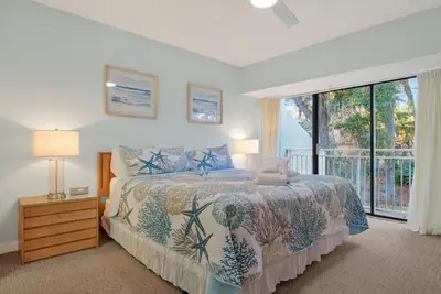 Image de Sleeps 8! 2 Mins to Beach, 3 Bd 3. 5 Br- Sea Pines