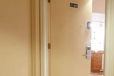 Image de King Jacuzzi Suite, Full Kitchen, Heated pool