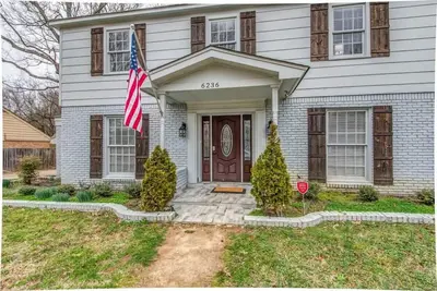 Image de Near Downtown, Shelby Parks Farm - Haddington Home