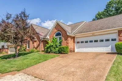 Image de Fenced Yard w/ Pool! Comfy & Convenient in Cordova