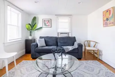 Image de Homey Apt|10min Airport/Downtown