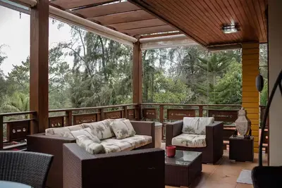 Image de Montasco Green: Peaceful retreat.