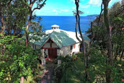 Image de Spectacular Ocean-Front Estate-Villa & Cottage