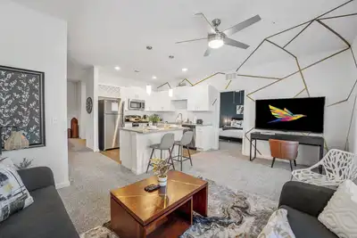 Image de Pool 3br Wildlight Gym Bikes Nature Trails Cornhole Grill Deck near Amelia!