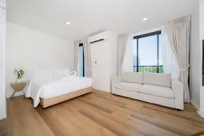 Image de ZcapeX2 Condo Top Location Spotless 1 Br Studio D