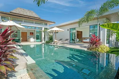 Image de Top Spot! 2br Pool Oasis next to Boat Avenue