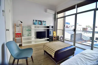 Image de 3br Townhouse in Heart of Adelaide with Parking