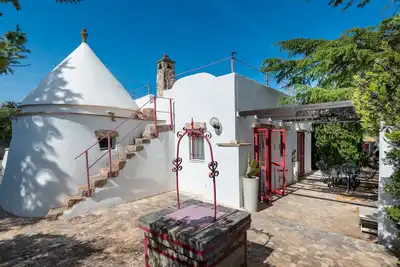 Image de Trullo 'Riccardo' avec terrasse privée, Wi-Fi et climatisation