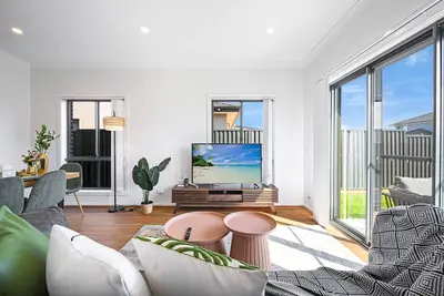 Image de Spacious 5-bedroom building with Ac, WiFi in lovely Austral