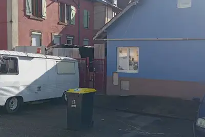 Image de Maison \"bleue\" d’hôtes en centre ville. Parking gratuit. Eco-logis.