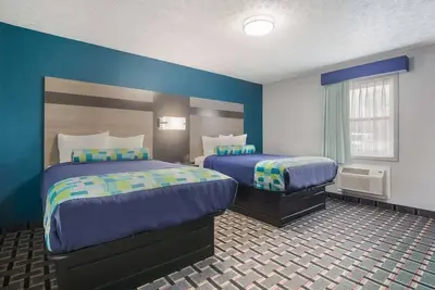 Image de Triple the Comfort! 3 Spacious Suites Near Parks, Trails, and Salem Events